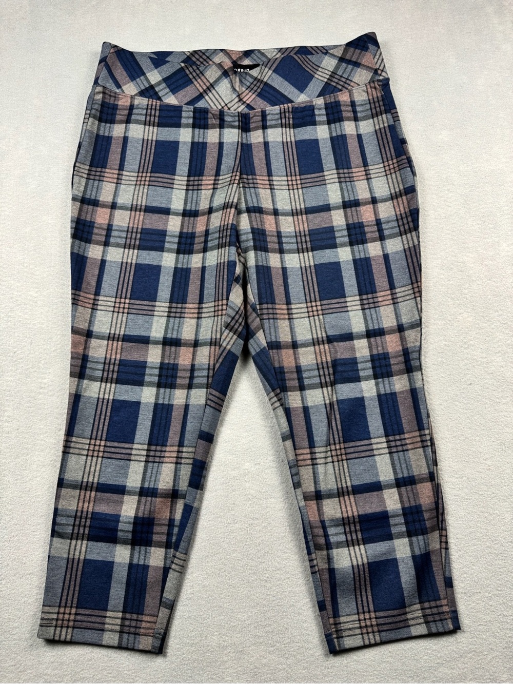 TORRID Size 1 Women's Plaid Pants Cropped Pull-on Pixie Elastic Stretch Waist